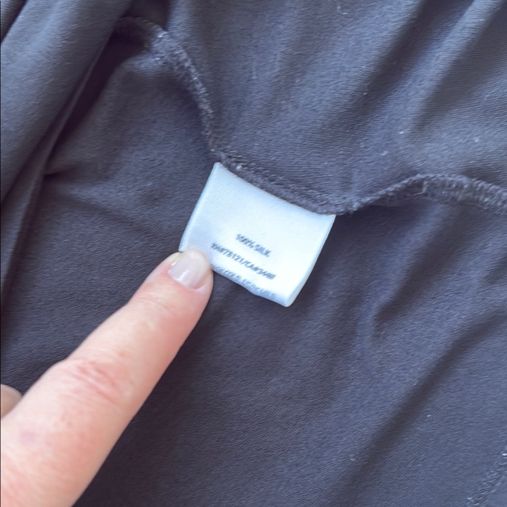 Eileen Fisher Black Silk Pullover Blouse - Picture 6 of 8